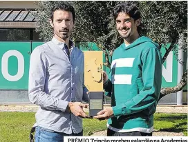  ?? ?? PRÉMIO.Trincão recebeu galardão na Academias