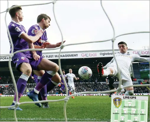  ?? PICTURES: Action Images ?? AT FULL STRETCH: Pablo Hernandez scores the second goal for Leeds