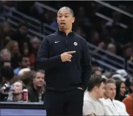  ?? LINDSAY WASSON – THE ASSOCIATED PRESS ?? Clippers coach Tyronn Lue has increased the intensity of practices as the season nears.