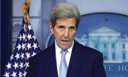  ??  ?? John Kerry is visiting London next week to meet government representa­tives before Cop26 in November. Photograph: Alex Wong/Getty Images