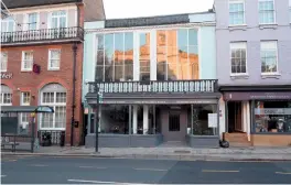  ??  ?? The Lounge, in High Street, is the subject of an applicatio­n for a new premises, alcohol and music licence. Ref:133268-9