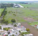  ??  ?? Vista aérea de la base militar de Santa Lucía, zona en donde se construirá el aeropuerto.