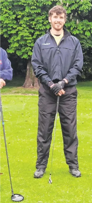  ??  ?? Letting it grow: Former Taoiseach Enda Kenny sported an extensive beard as he and son Ferdia teed off at Castlebar Golf Club where he is an honorary member.