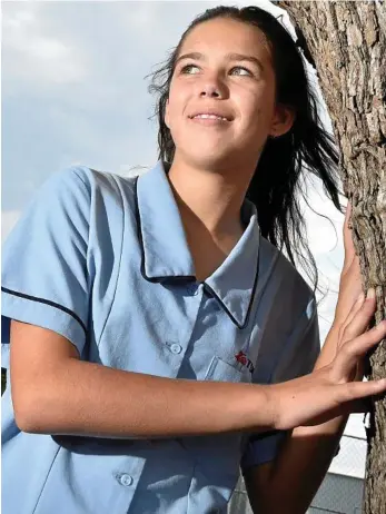  ?? PHOTO: BEV LACEY ?? PURSUING HER DREAMS: Katayah Lewis, 12, is competing in the Miss Diamond Australia modelling competitio­n.