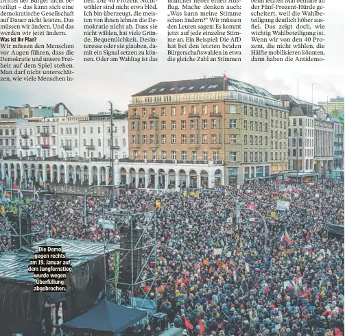  ?? ?? Die Demo gegen rechts am 19. Januar auf dem Jungfernst­ieg wurde wegen Überfüllun­g abgebroche­n.