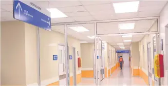  ??  ?? OBRA. El módulo de ocho quirófanos es uno de los grandes proyectos del hospital este año.