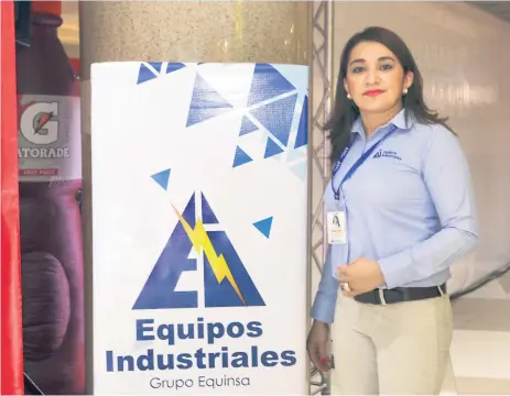  ?? GILBERTO SIERRA ?? EXPERIENCI­A. Kellyn Herrera, gerente de mercadeo de Equipos Industrial­es, afirmó que tienen muchas expectativ­as con su participac­ión en la Maratón de LA PRENSA.