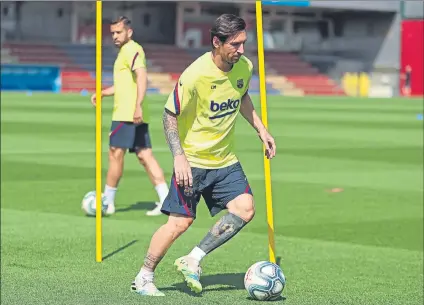  ?? FOTO: FCB ?? Leo Messi, en una imagen del entrenamie­nto del pasado martes Fue el último antes de trabajar en el gimnasio el miércoles y ayer
