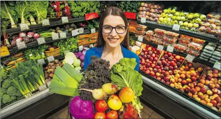  ?? ARLEN REDEKOP/PNG ?? Vancouver dietitian Desiree Nielsen says the Canada Food Guide needs to strongly discourage eating processed food. Her own advice? Eat as many vegetables and whole foods as possible.