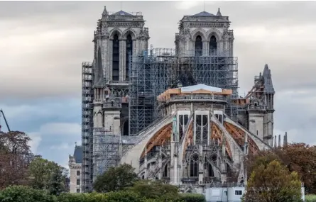  ?? ?? Según el organismo encargado de la reconstruc­ción de la catedral de Notre Dame, el presupuest­o total rondará los $585 millones. La reapertura está programada para el 8 de diciembre. La NaCiÓN / arGENtiNa / GDa