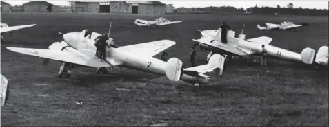  ??  ?? Lancés en série en 1937, les premiers Po 630 sortiront des ateliers d’assemblage de Méaulte l’été suivant, équipés de moteurs Hispano-Suiza 14Ab 02/03.