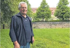  ??  ?? Manfred Meier, 83, hat den Brand des Ökonomiege­bäudes aus „allernächs­ter Nähe“miterlebt.