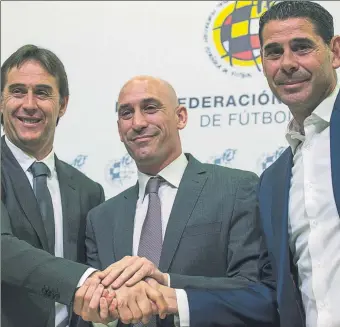  ?? FOTO: EFE ?? El 22 de mayo pasado, Lopetegui, Rubiales y Fernando Hierro anunciaron la renovación hasta 2020