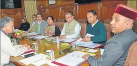  ?? HT PHOTO ?? CM Jai Ram Thakur addressing ministers during a cabinet meeting in Shimla on Monday.