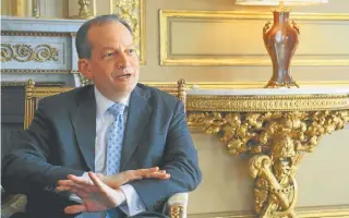  ?? Perfil. ?? US Secretary of Labor, Alexander Acosta, pictured during an interview with