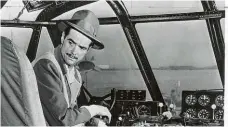  ?? Chronicle file ?? Howard Hughes