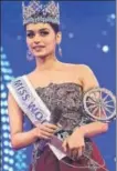  ??  ?? ▪ Miss World 2017 Manushi Chillar, who won a special achievemen­t award.