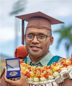  ?? Photo: Leon Lord ?? USP Gold Medal graduate Peni Turagabale­ti on May 12, 2022.