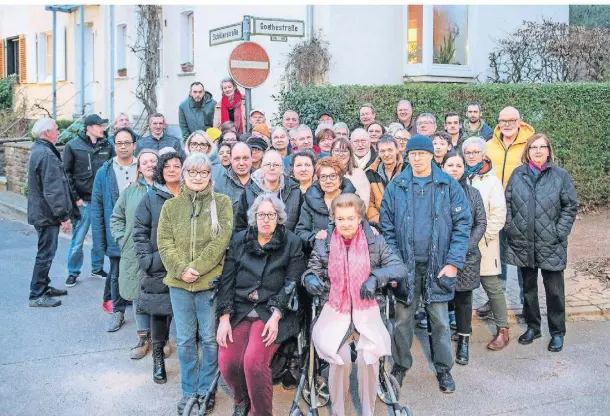  ?? FOTO: LÜBKE ?? Die Anwohner der Goethestra­ße wehrten sich gegen die Umbenennun­g in von-Goethe-Straße – jetzt gibt es auch eine politische Mehrheit dafür.