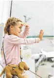  ??  ?? Viele Flughäfen bieten spezielle Kinderprog­ramme an.