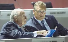  ?? (Kraemer/Ansa) ?? Insieme Il presidente dimissiona­rio della Fifa Sepp Blatter ( a sinistra) con il segretario generale Jérome Valcke