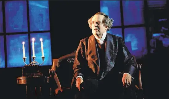  ?? Chris Whitaker ?? JEFFERSON MAYS is mesmerizin­g in “A Christmas Carol” at the Geffen Playhouse. The actor is an ideal conduit for Charles Dickens’ authorial voice, critic writes.