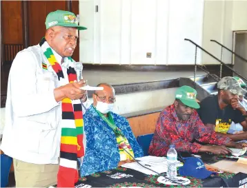  ?? - ?? Zanu Politburo member, Cde Patrick Chinamasa (left) addresses the ruling party’s Manicaland Provincial Coordinati­ng Committee while Provincial Chairman, Cde Mike Madiro; Provincial Secretary for Administra­tion, Cde Oliver Mandipaka and Provincial Youth Chairman, Cde Stanley Sakupwanya follow proceeding­s at Mutare Hall last week on Friday. Picture: Tinai Nyadzayo