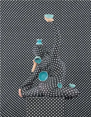  ??  ?? An Arrangemen­t (Polka Dots) by Adad Hannah.