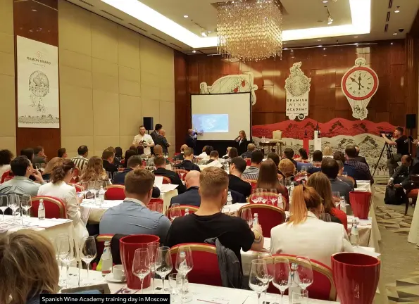  ??  ?? Spanish Wine Academy training day in Moscow
