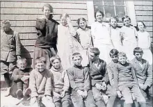  ??  ?? Viola Morehouse poses with her first class at the Newellton school in 1915. A glimpse into those days will be brought to life by Ethel Nickerson at the Cape Sable Historical Society monthly meeting on Monday, May 7, at the Old Court House in Barrington...