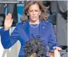  ??  ?? Kamala Harris es la primera vicepresid­enta de EU.