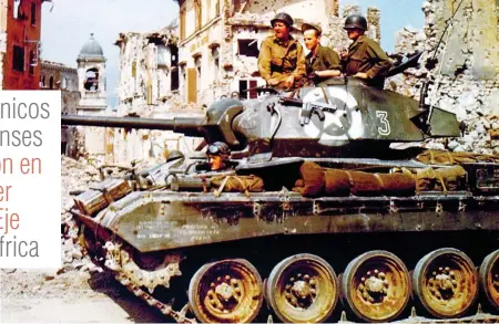  ??  ?? ARTILLERÍA ALIADA.En 1943, las tropas de EE UU llegaron al sur de Italia ( en la foto, un tanque Sherman) al tiempo que la Wehrmacht se retiraba al norte peninsular.