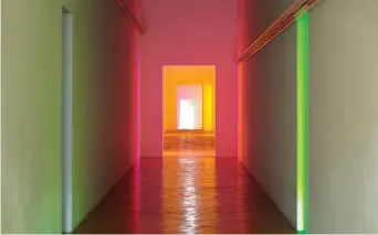 ??  ?? Il
Varese Corridor di Dan Flavin (1933-1996) e altri artisti a Villa Panza