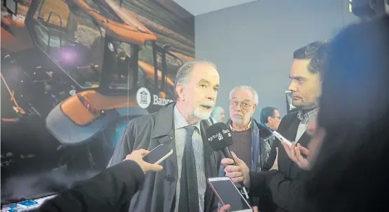  ??  ?? Economista. El radical Javier González Fraga. presidente del Nación con Cambiemos, uno de los más complicado­s por los créditos a Vicentin.