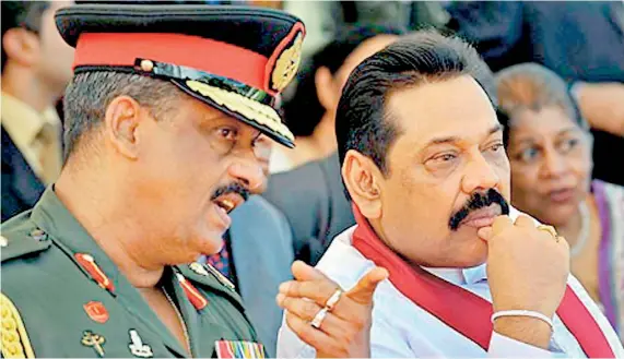  ??  ?? Sarath Fonseka and Mahinda Rajapaksa