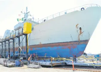  ?? SHARON MONTGOMERY-DUPE/CAPE BRETON POST ?? The HMCS Kingston coastal defence vessel at the Canadian Maritime Engineerin­g Ltd. shipyard in North Sydney, for a six-month total refit.