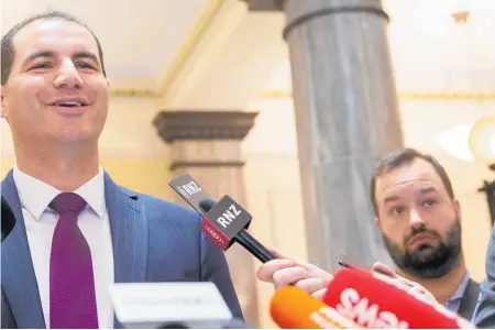  ??  ?? Jami-Lee Ross (left) yesterday called a press conference at Parliament with bombshell accusation­s of fraud and corruption against National Party leader Simon Bridges (right), who in turn accused Ross of being a “liar and a leaker”.