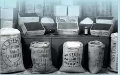  ??  ?? Lontooseen tuotiin häitä varten laatikoitt­ain manteleita ja säkeittäin sokeria.
