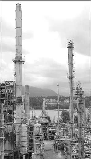  ?? Ian Smith, Vancouver Sun, Postmedia News, file ?? Chevron Corp.’s refinery in Burnaby, B.C. is having trouble with crude supplies.