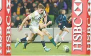  ??  ?? 2-0: Owen Farrell scores to settle Aussie series