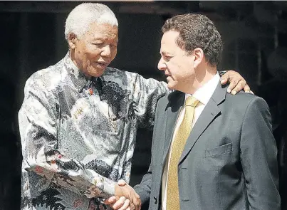  ?? Picture: HALDEN KROG/GALLO ?? AGREEING TO DISAGREE: Nelson Mandela with Tony Leon, leader of the opposition in 2002, during the presidency of Thabo Mbeki