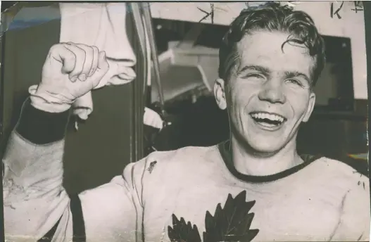  ?? POSTMEDIA FILES ?? Maple Leafs defenceman Bill Barilko became an instant hockey legend when he scored the overtime goal to beat the Montreal Canadiens and clinch the 1951 Stanley Cup.