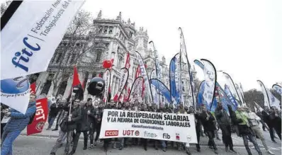  ?? David Castro ?? Manifestac­ión de los trabajador­es de la banca en Madrid, esta semana.