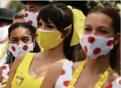  ??  ?? Die Ferienjobs als Hostess bei der Tour de France sind nicht schlecht bezahlt.