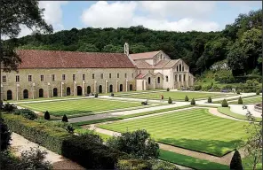  ?? Rick Steves’ Europe/RICK STEVES ?? The abbey structures at Fontenay have remained virtually untouched by the outer world.