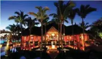  ??  ?? Dinarobin Beachcombe­r Hotel Mauritius