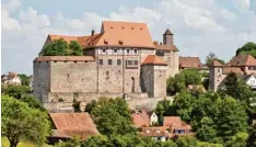  ?? Foto: Daniel Karmann, dpa ?? Auf der für knapp 37 Millionen Euro sanierten Burg Cadolzburg im Landkreis Fürth gibt es nicht nur viel zu sehen, sondern auch zu riechen.