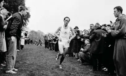  ?? CONNOLLY COLLECTION / SPORTSFILE ?? Tom O’Riordan in action during the 1966 Amateur Athletic Union and NACA Championsh­ip in Gormanston