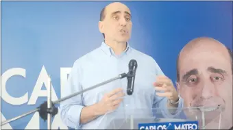  ??  ?? Carlos Mateo Balmelli, extitular del Senado y exdirector de Itaipú, es precandida­to presidenci­al del PLRA. Tiene el apoyo de varios sectores, incluyendo el llanismo.