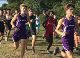  ?? Contribute­d photo ?? Leading the pack: El Dorado's Hayden McDiarmid and J.D. Halstead compete cross country this season. El Dorado will run in the conference meet on Thursday. in